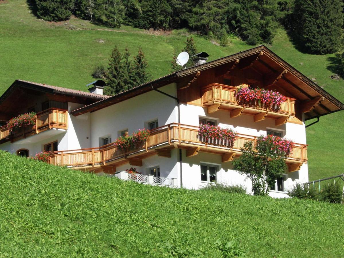 Home With A Wooden Decor And Full Of Atmosphere Ausservillgraten Exterior photo