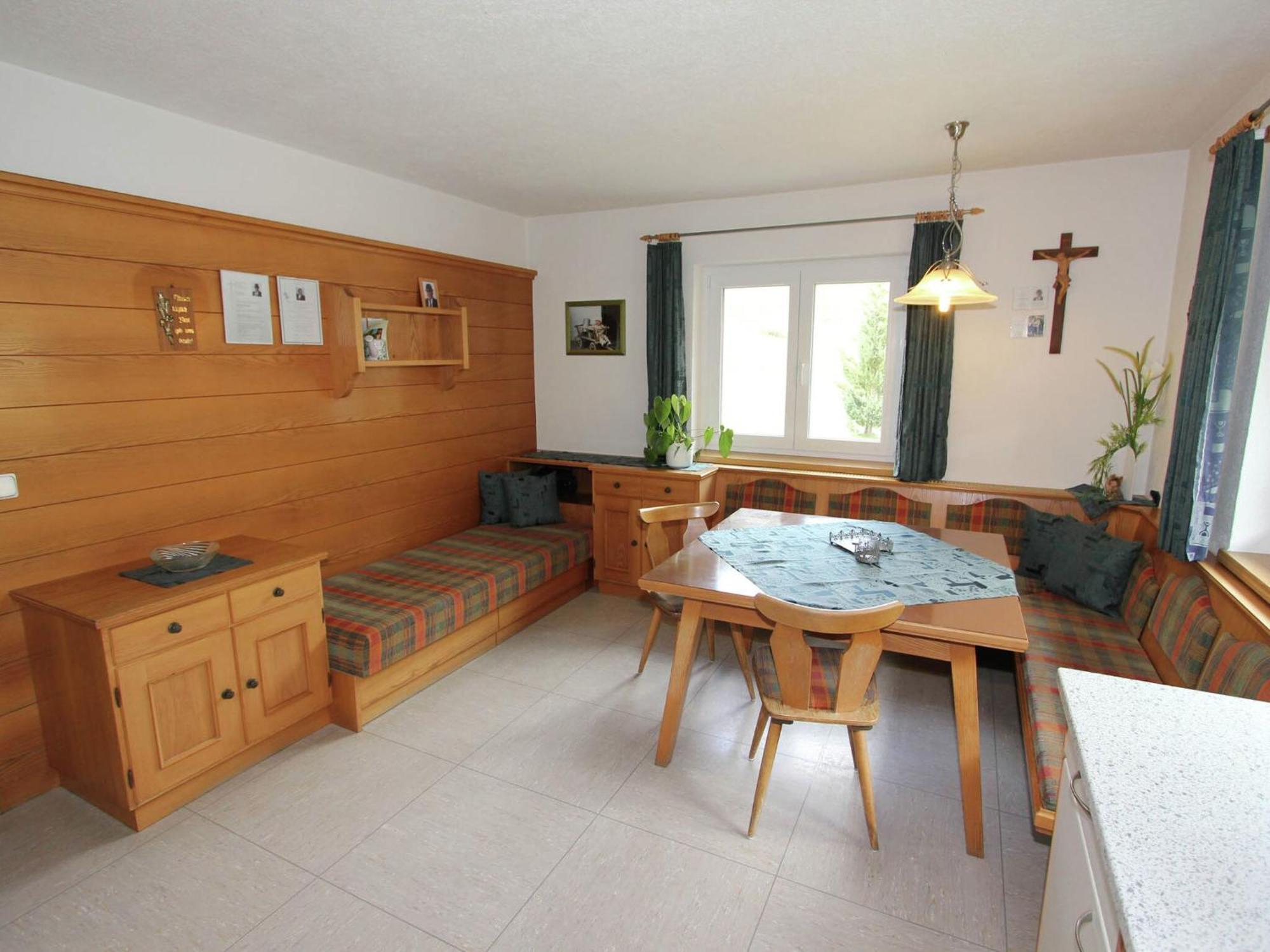 Home With A Wooden Decor And Full Of Atmosphere Ausservillgraten Exterior photo