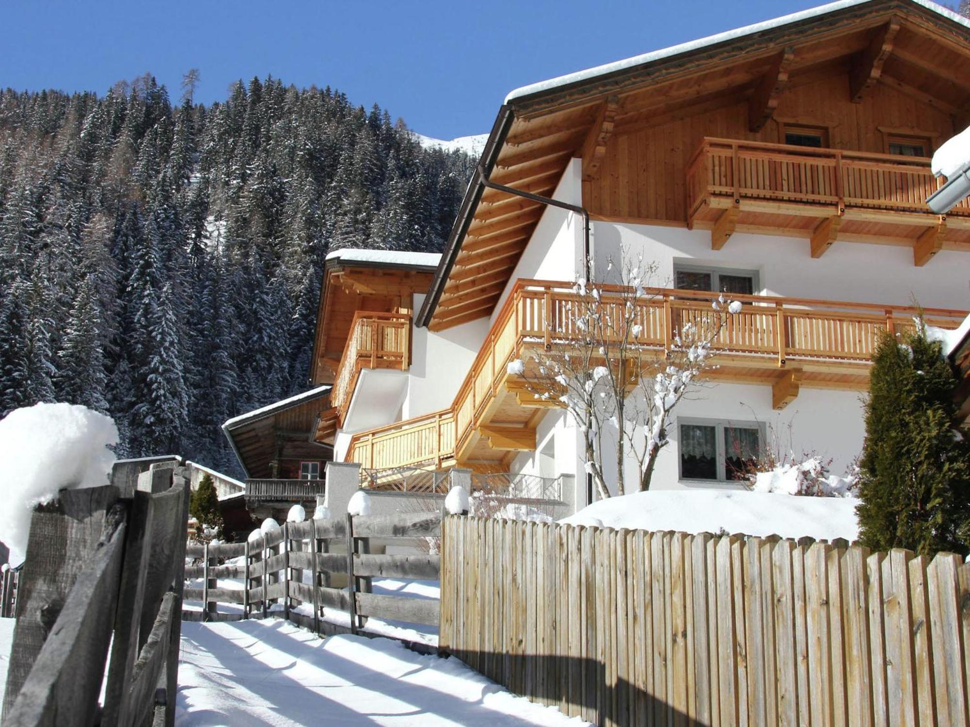 Home With A Wooden Decor And Full Of Atmosphere Ausservillgraten Exterior photo