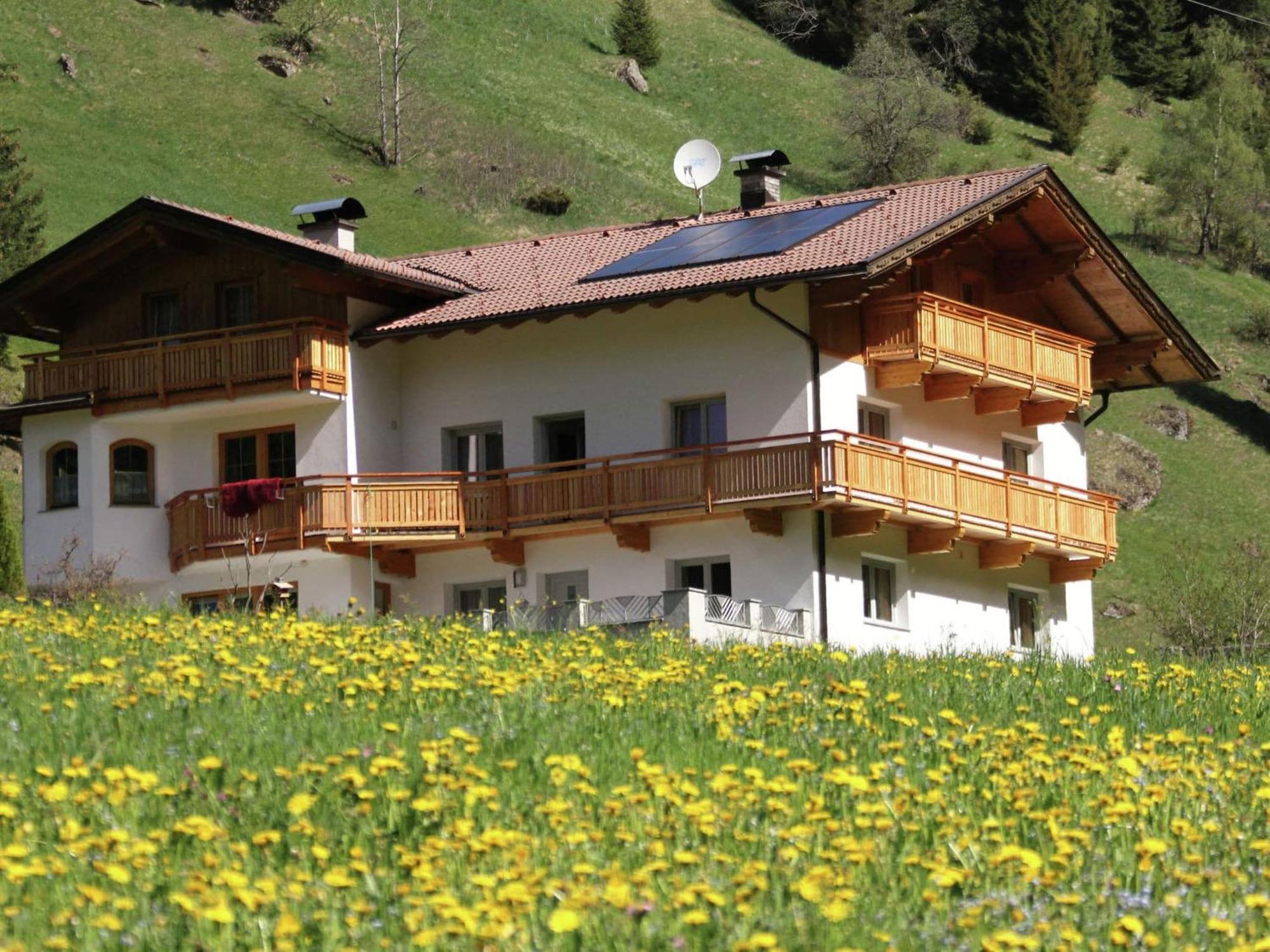 Home With A Wooden Decor And Full Of Atmosphere Ausservillgraten Exterior photo